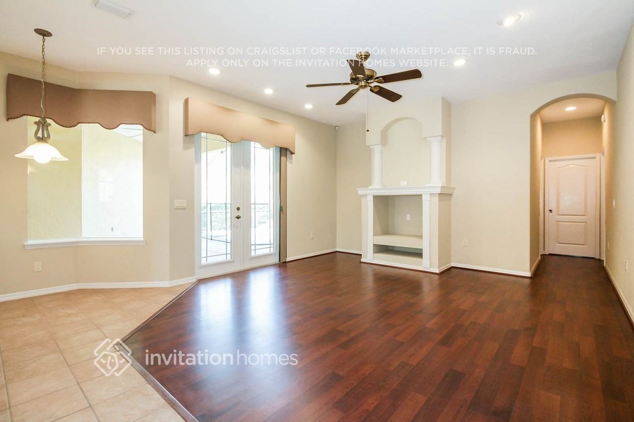 7317 Loblolly Bay Trl - Photo 4 of 22