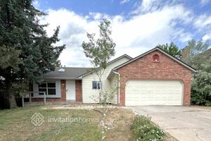 featured image of 19471 E Navarro Dr