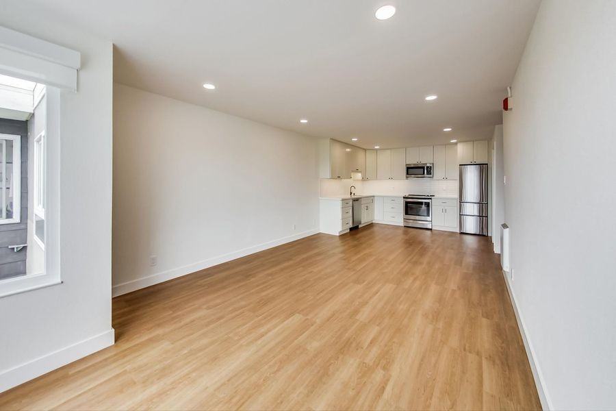 4350 Kirkham Street - Photo 4 of 16