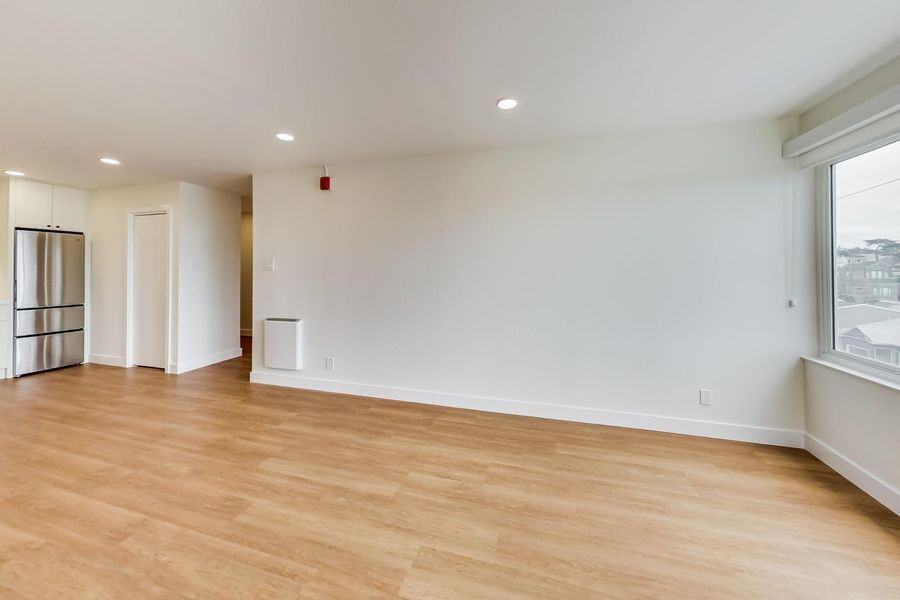 4350 Kirkham Street - Photo 7 of 16