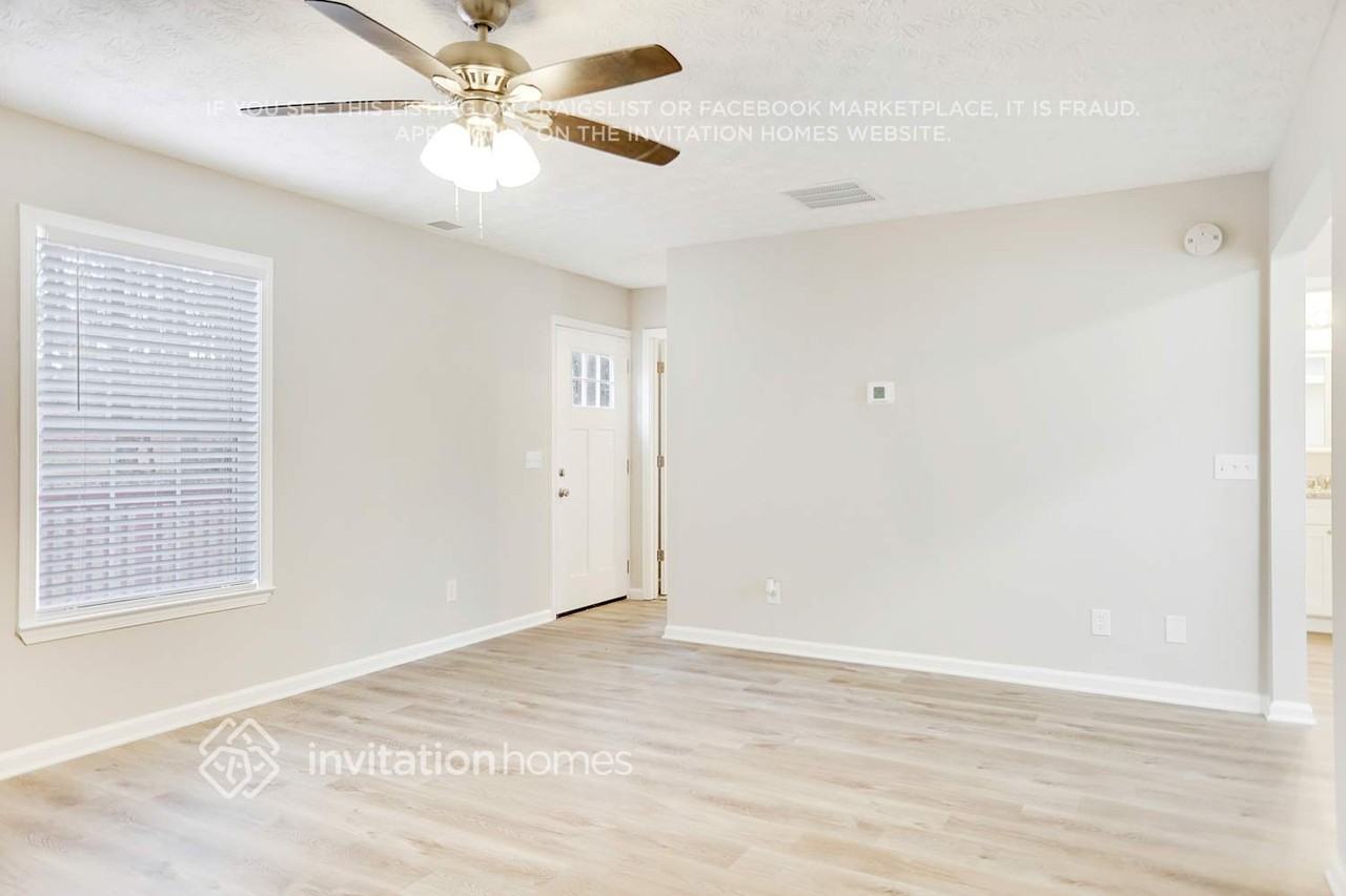 4665 Pilgrim Point Rd - Photo 4 of 26