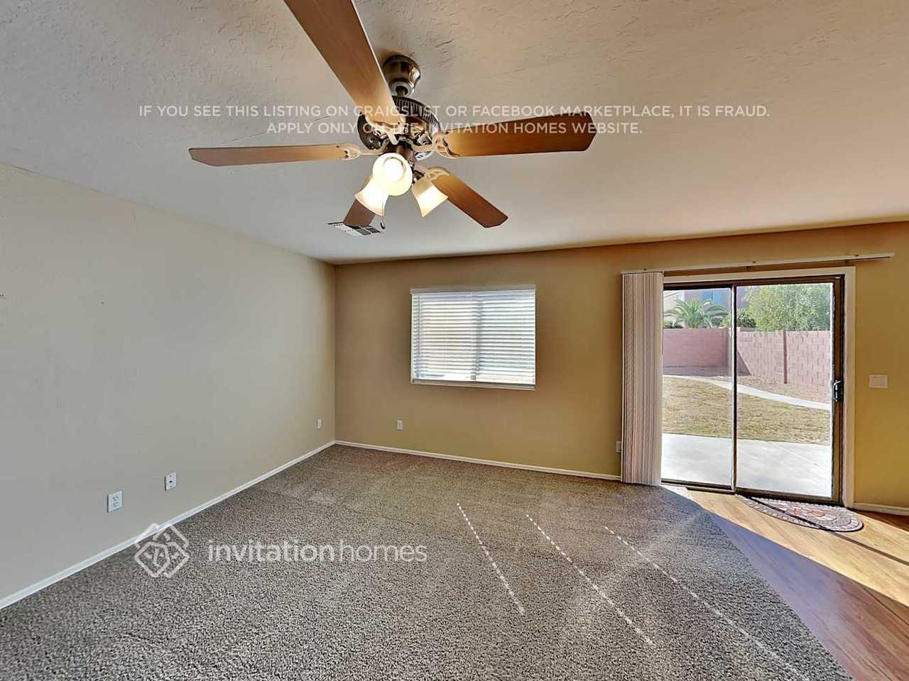 3831 W Naomi Ln - Photo 4 of 21