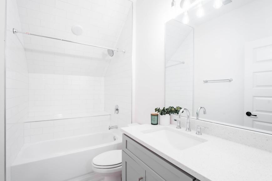 192 La France Walk Ne - Photo 2 of 10