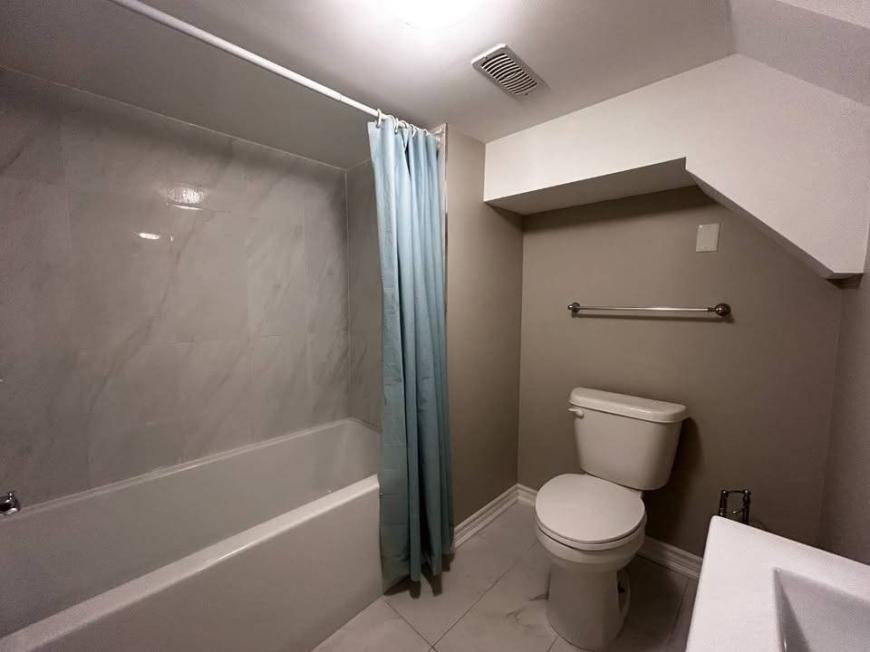 103 2-103 Elgin Cres - Photo 7 of 10