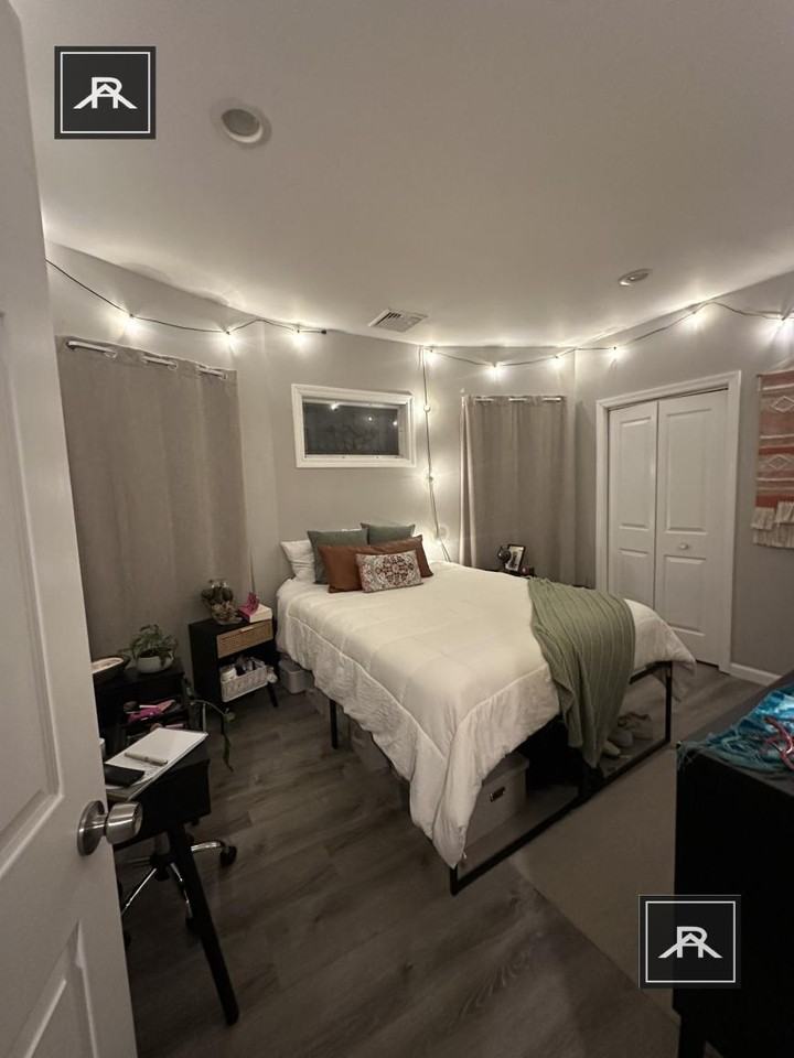 42 Long Ave - Photo 6 of 10