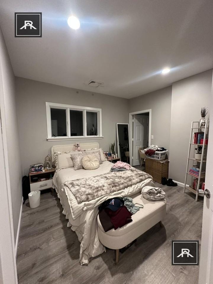 42 Long Ave - Photo 7 of 10