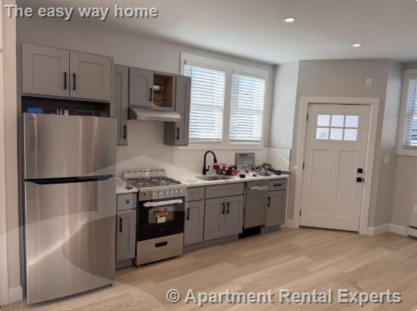 121 Winthrop St - Photo 2 of 8