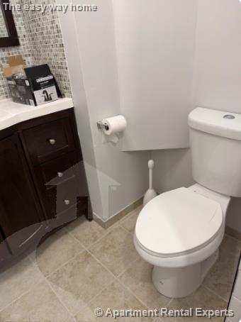 121 Winthrop St - Photo 7 of 8