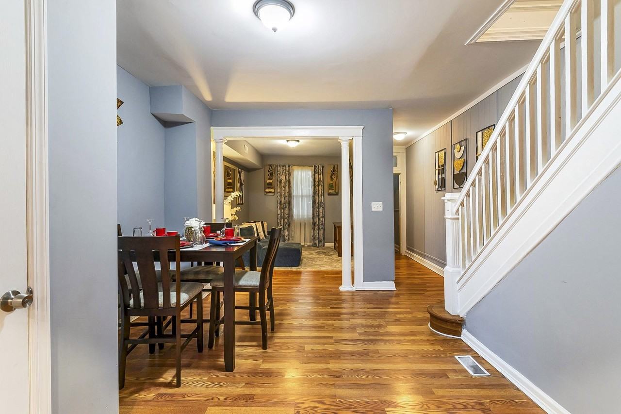 W Lexington St - Photo 5 of 13