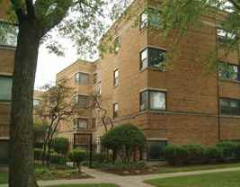 7347 N Sheridan Rd #65 - Photo 1 of 1