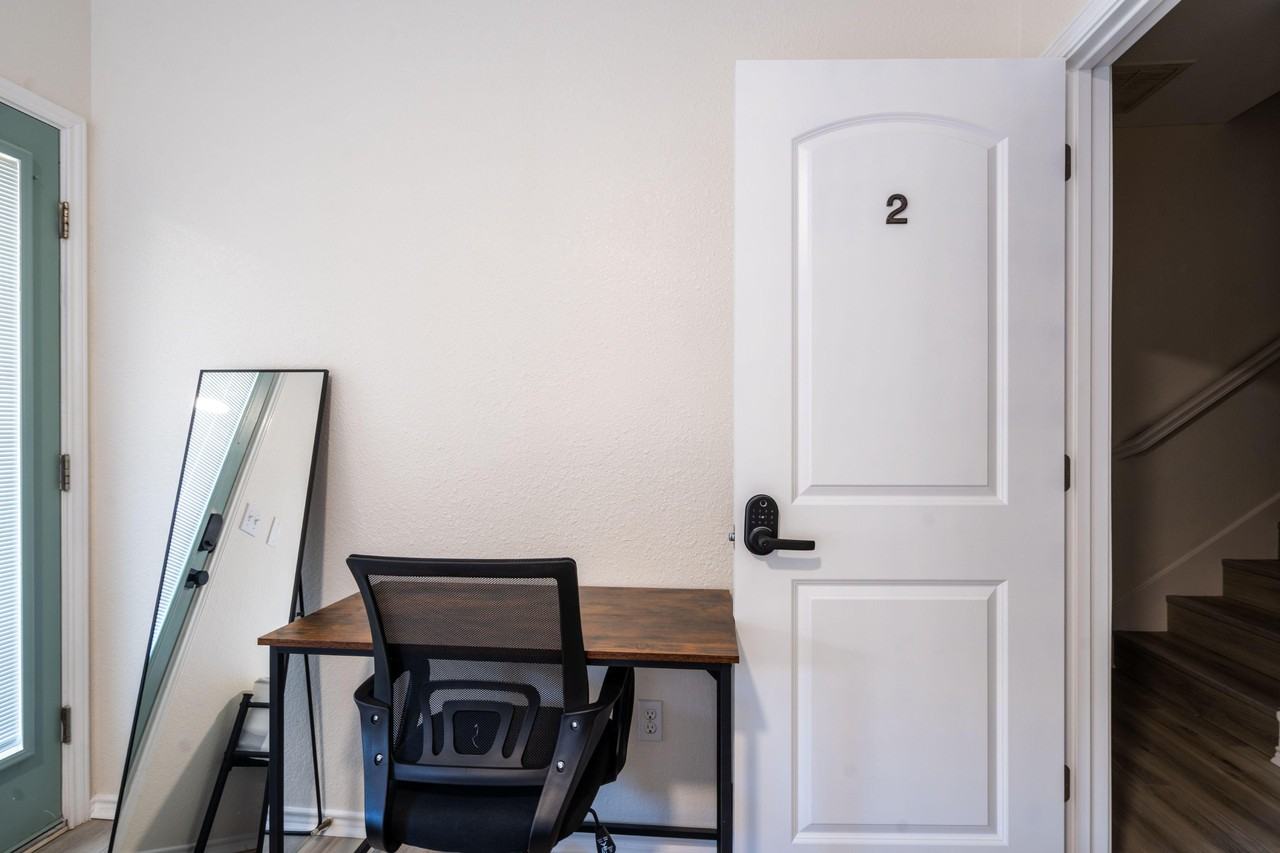 Short Springs Dr - Photo 7 of 29