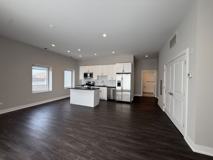 1730 W Greenleaf Ave #307 - Photo 1 of 1