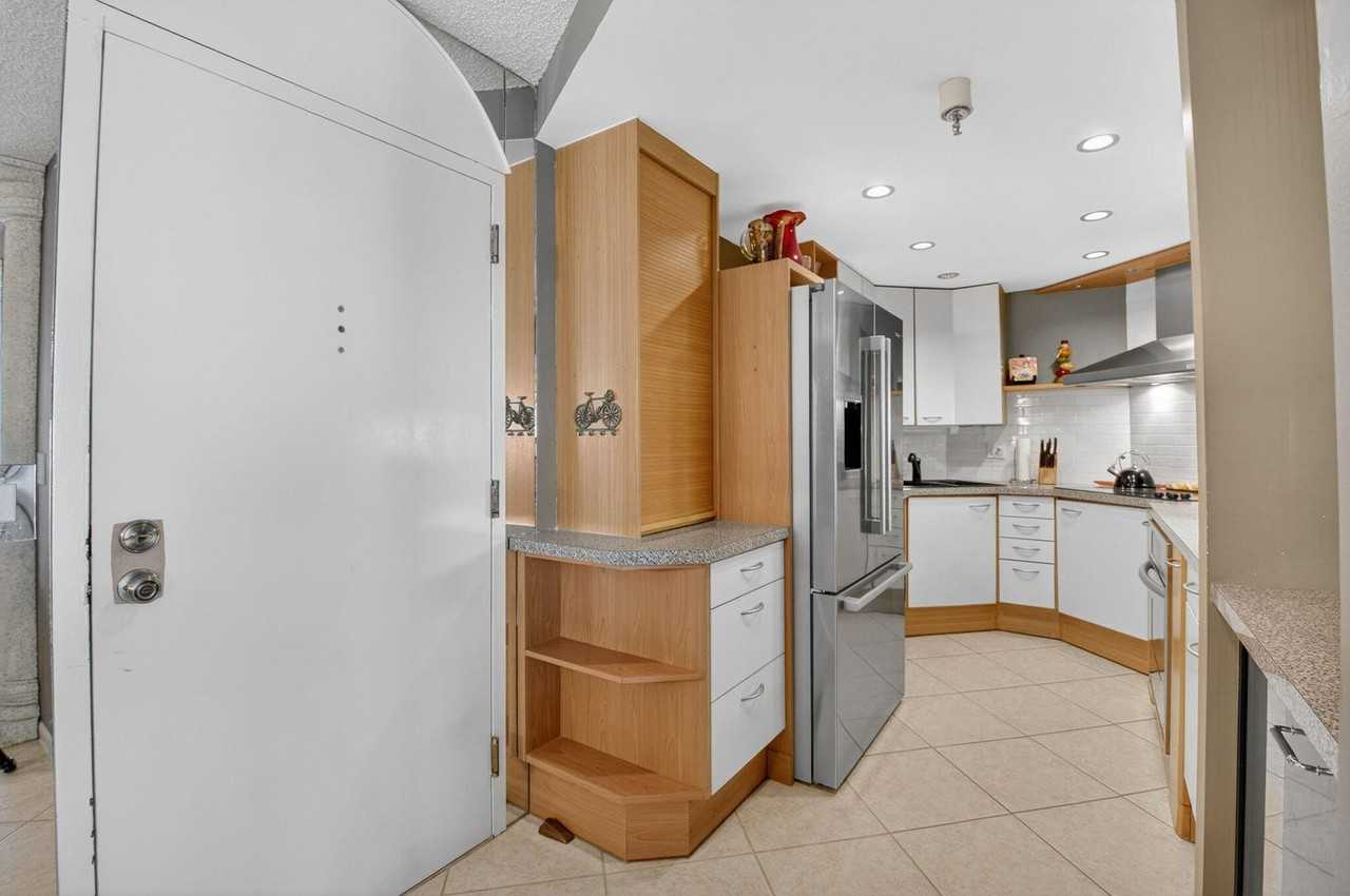 S Ocean Blvd - Photo 4 of 8