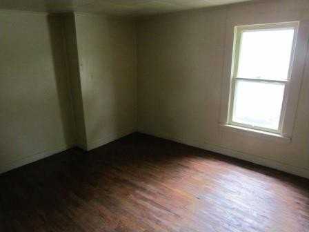 622 E Huntsville Rd - Photo 4 of 7