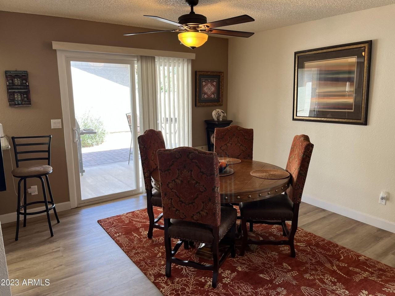 10409 E East Dr - Photo 4 of 22