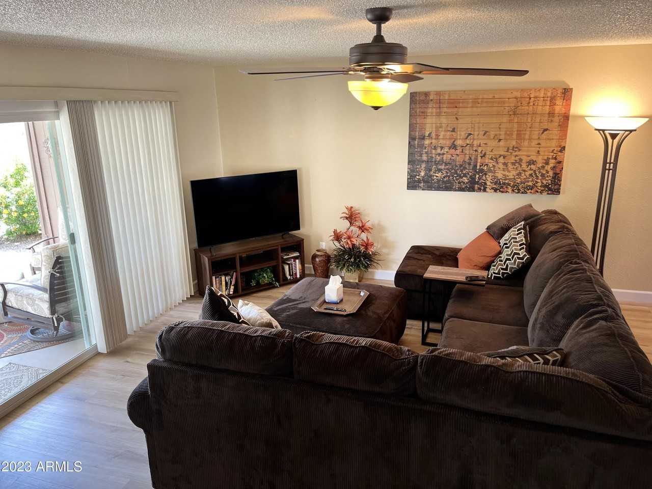 10409 E East Dr - Photo 6 of 22