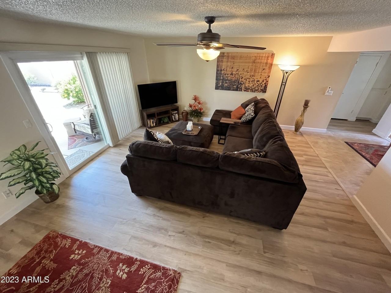 10409 E East Dr - Photo 7 of 22