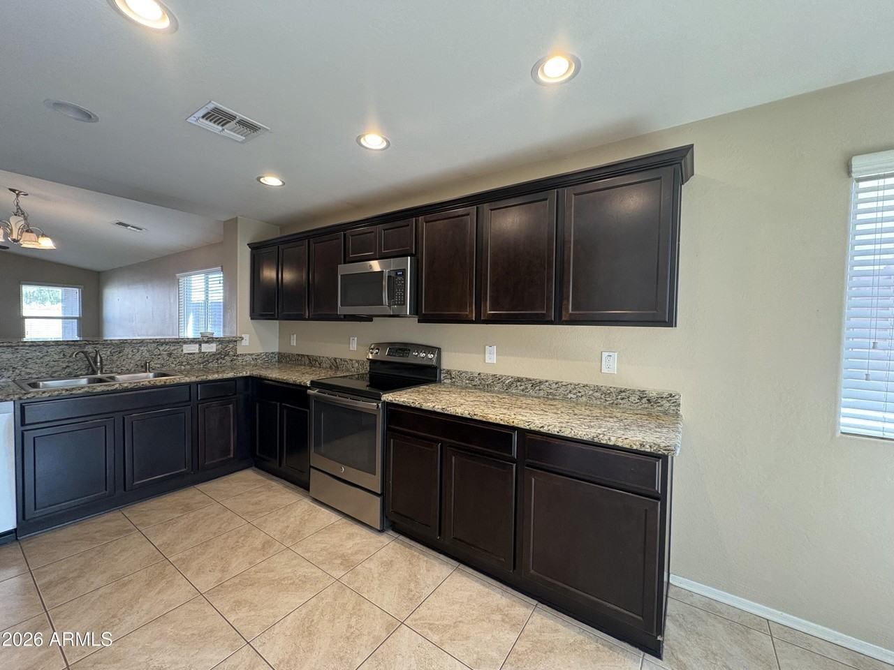 2190 E Hazeltine Way - Photo 5 of 26