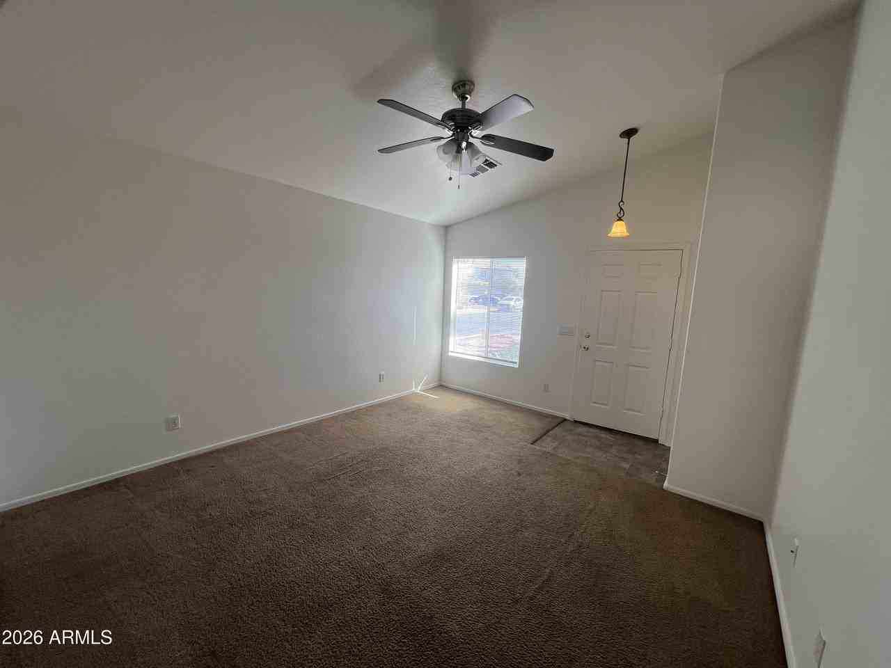 11802 W Cortez St - Photo 6 of 11