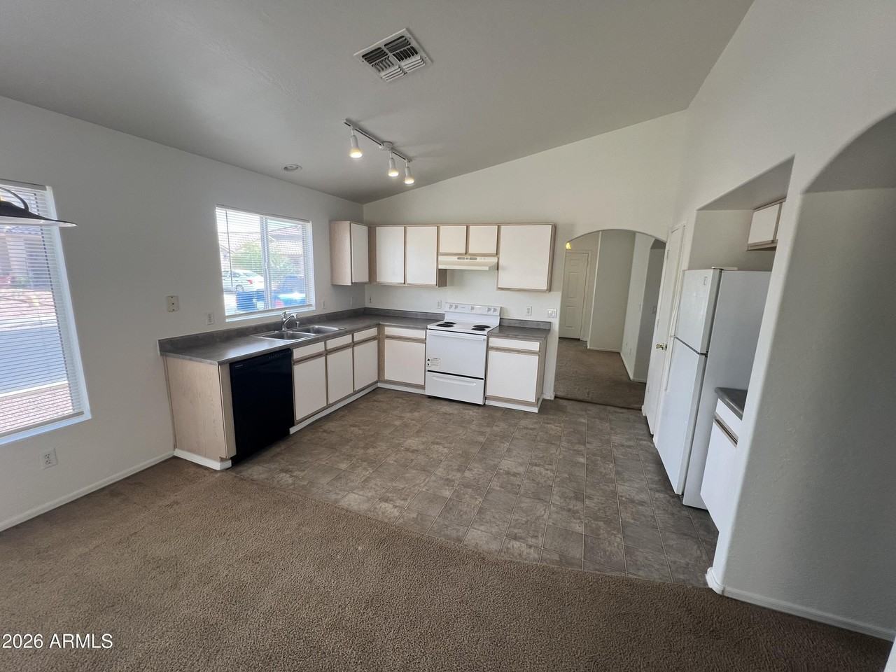 11802 W Cortez St - Photo 7 of 11