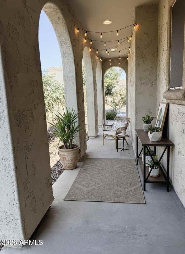 784 S 201st Ln - Photo 3 of 50