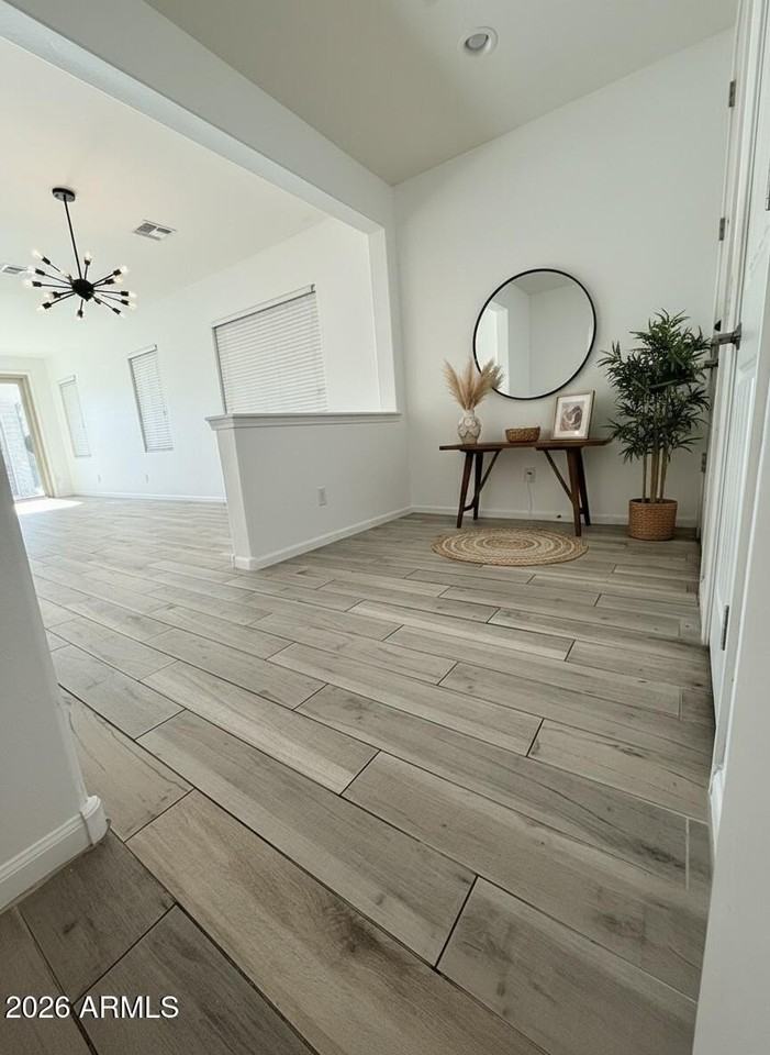 784 S 201st Ln - Photo 5 of 50