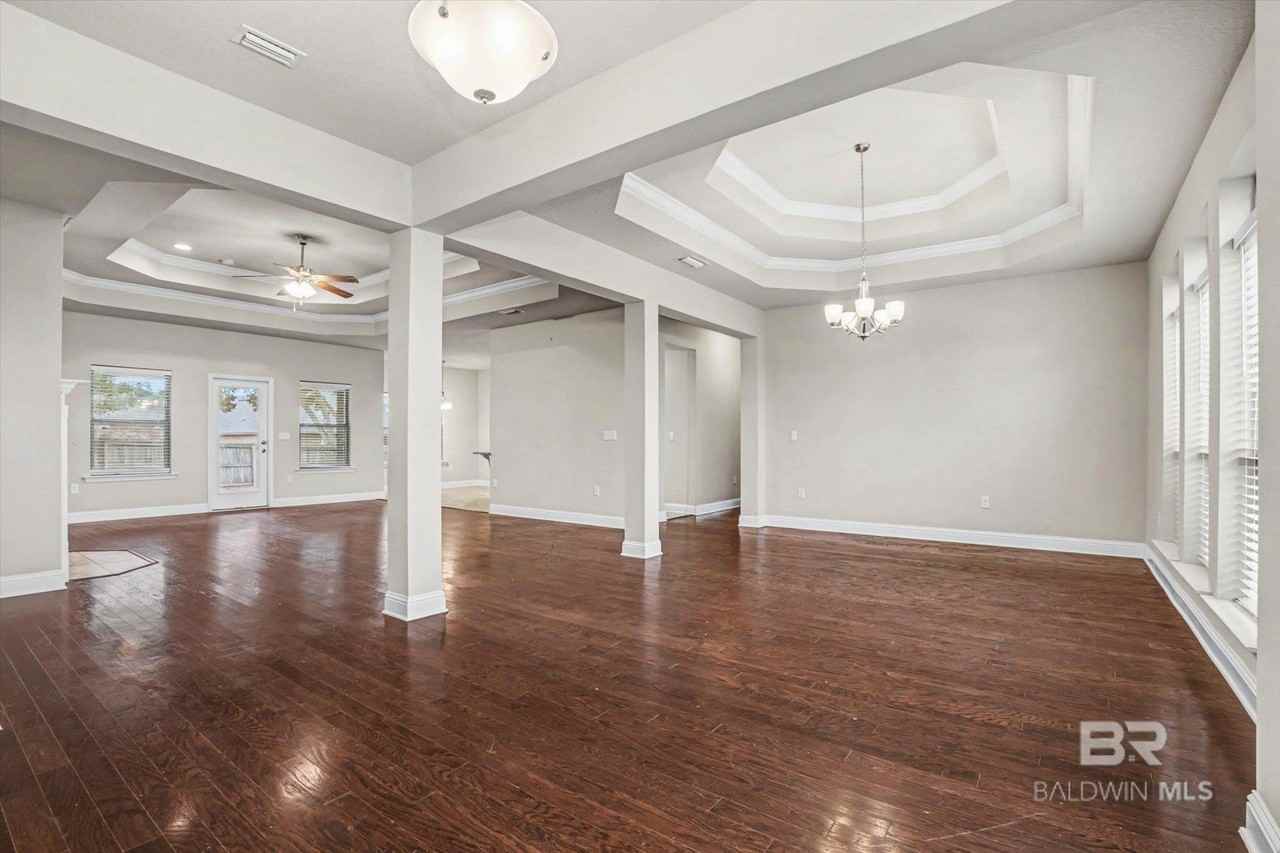 12180 Ariel Way - Photo 2 of 22