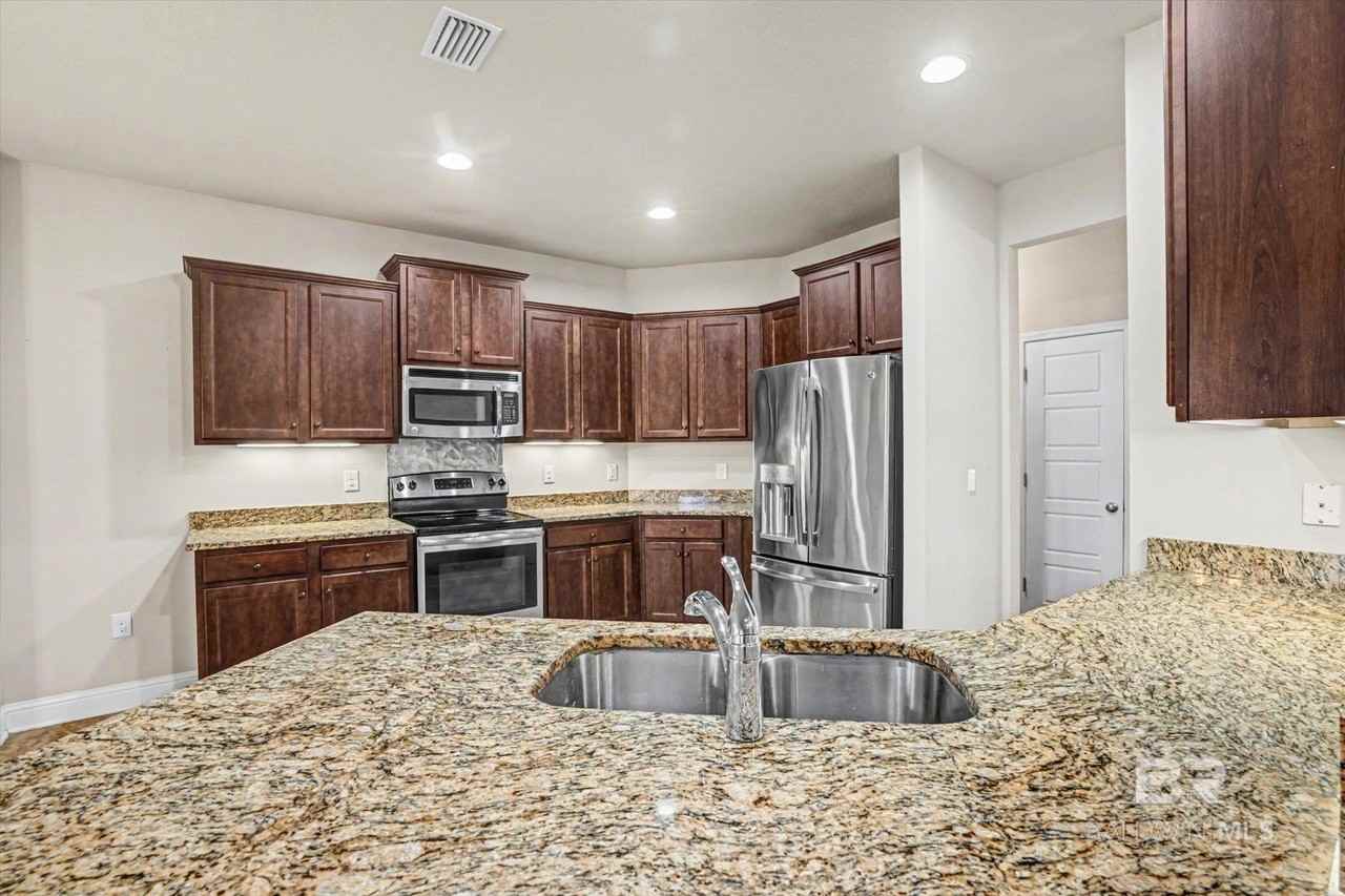 12180 Ariel Way - Photo 6 of 22