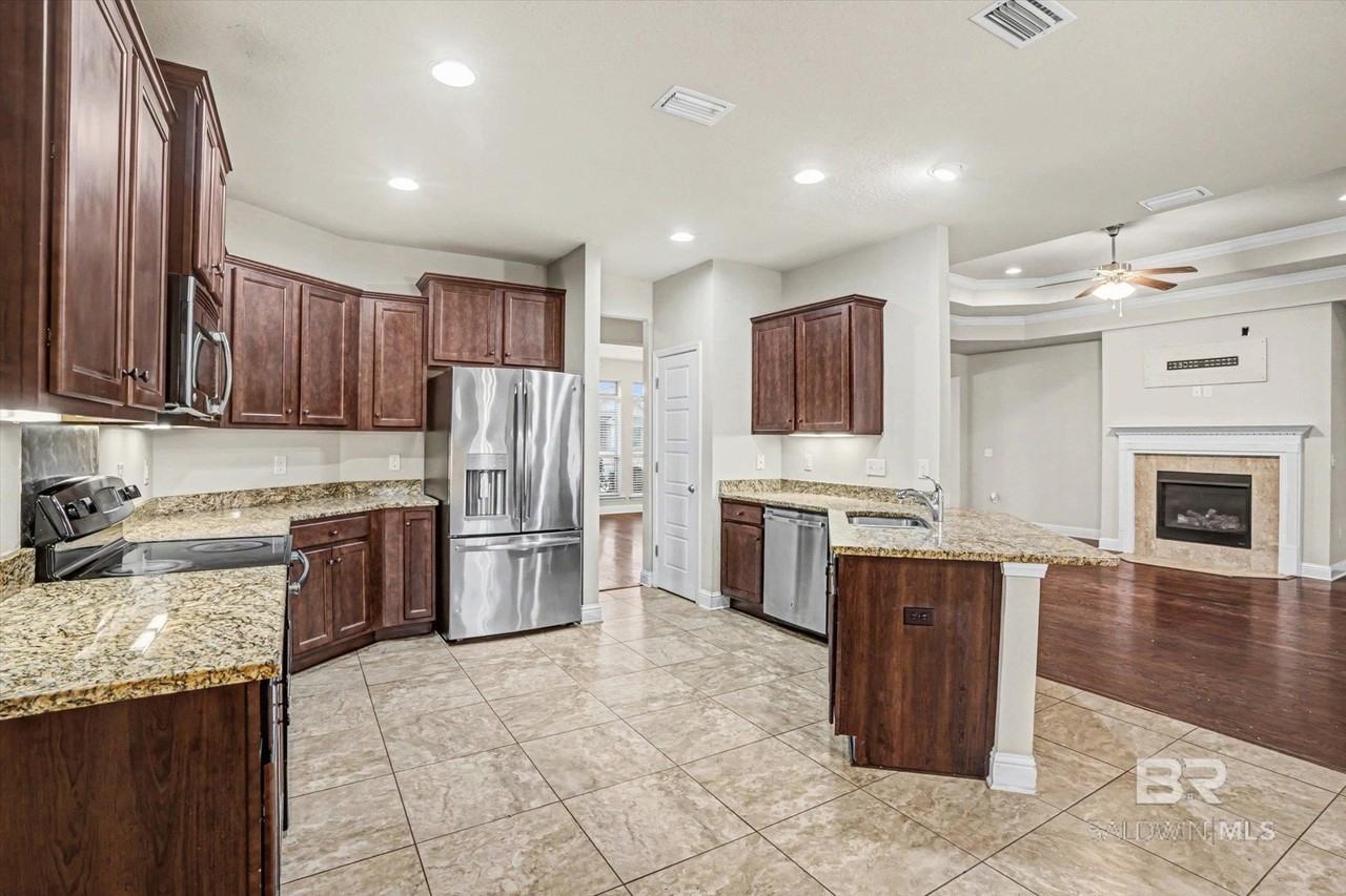 12180 Ariel Way - Photo 7 of 22