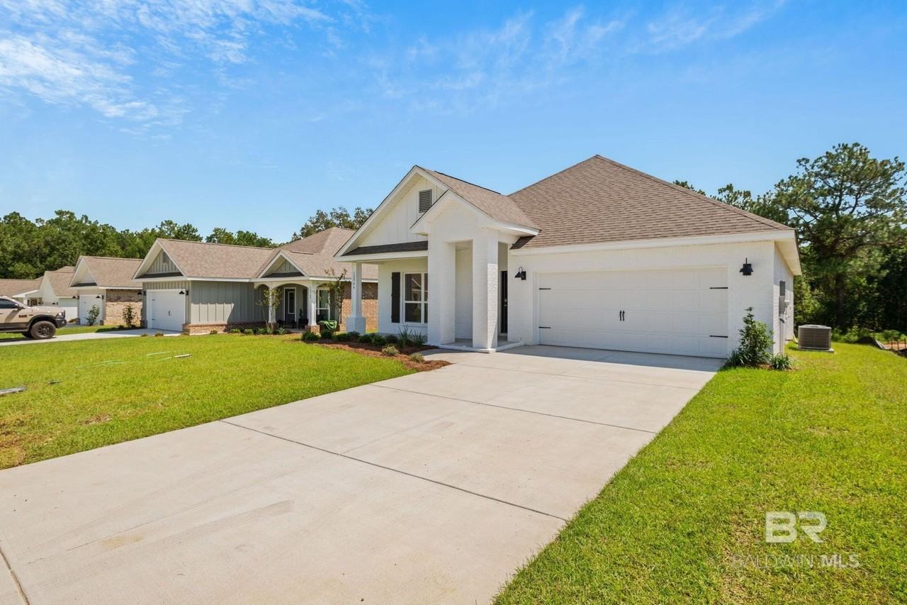 12946 Grand Rapids Rd - Photo 2 of 24