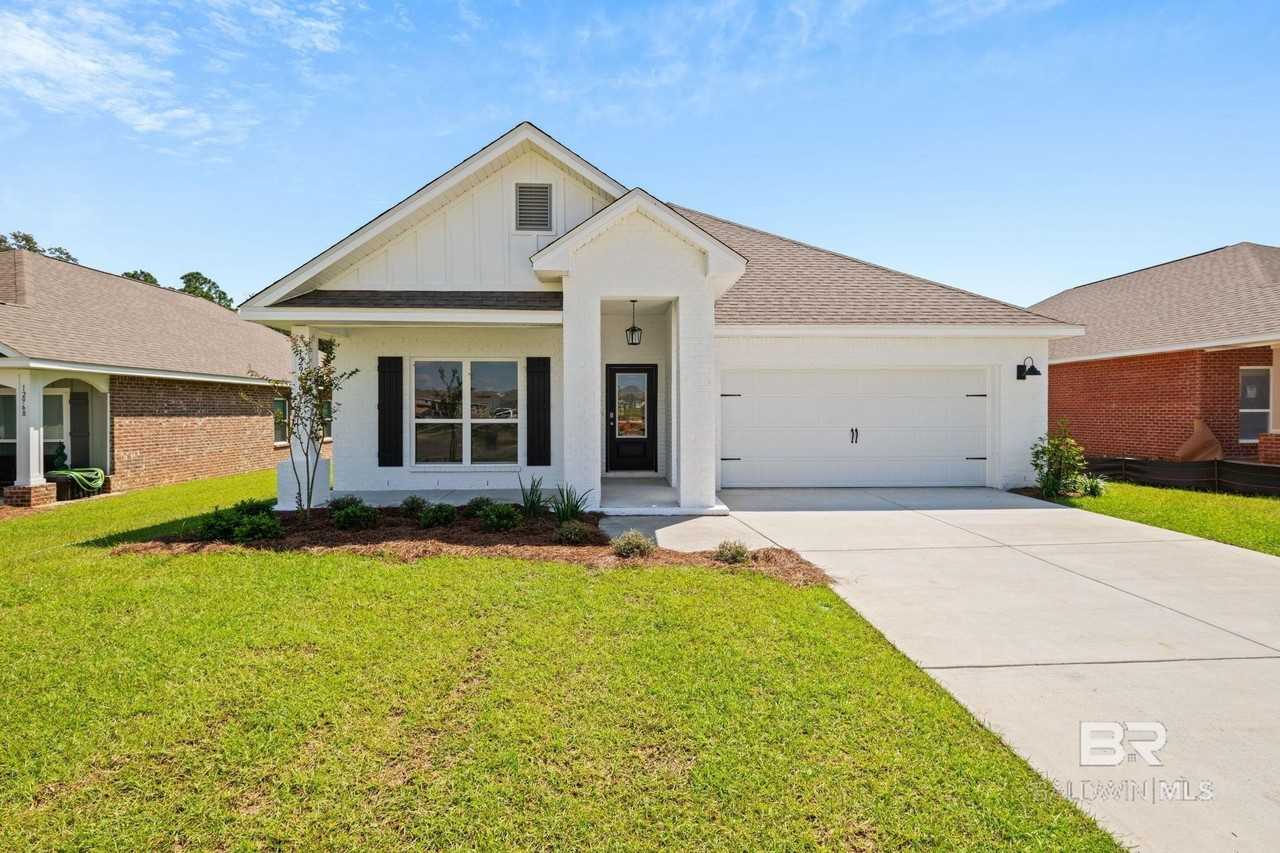 12946 Grand Rapids Rd - Photo 3 of 24