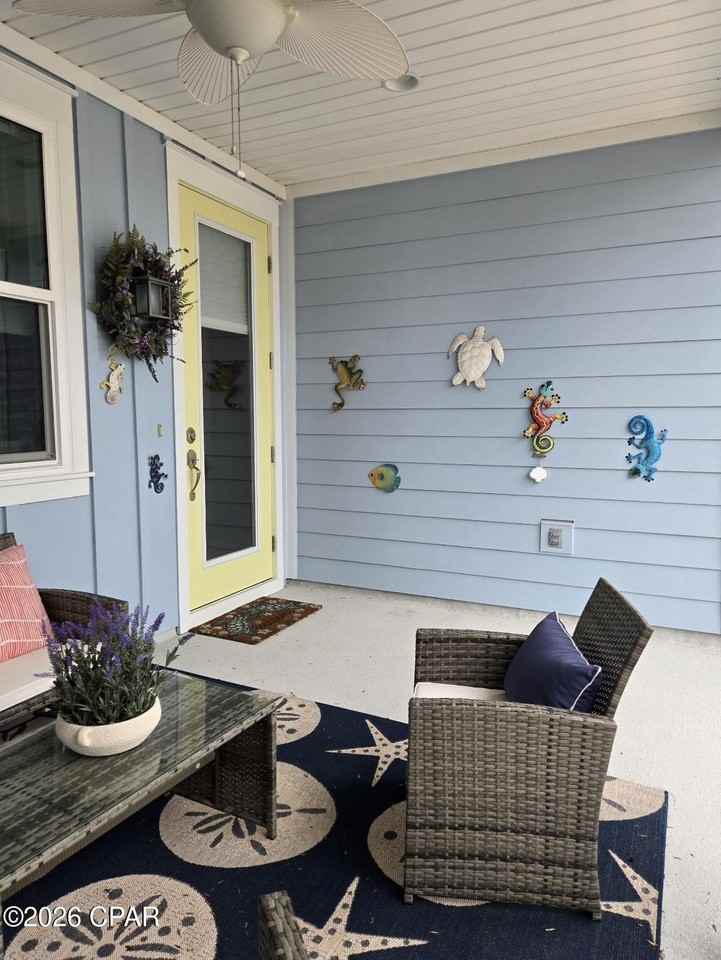 8970 Coral Reef Way - Photo 4 of 37