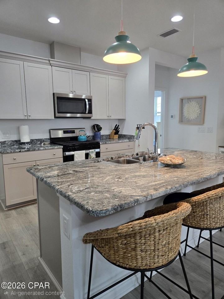 8970 Coral Reef Way - Photo 6 of 37