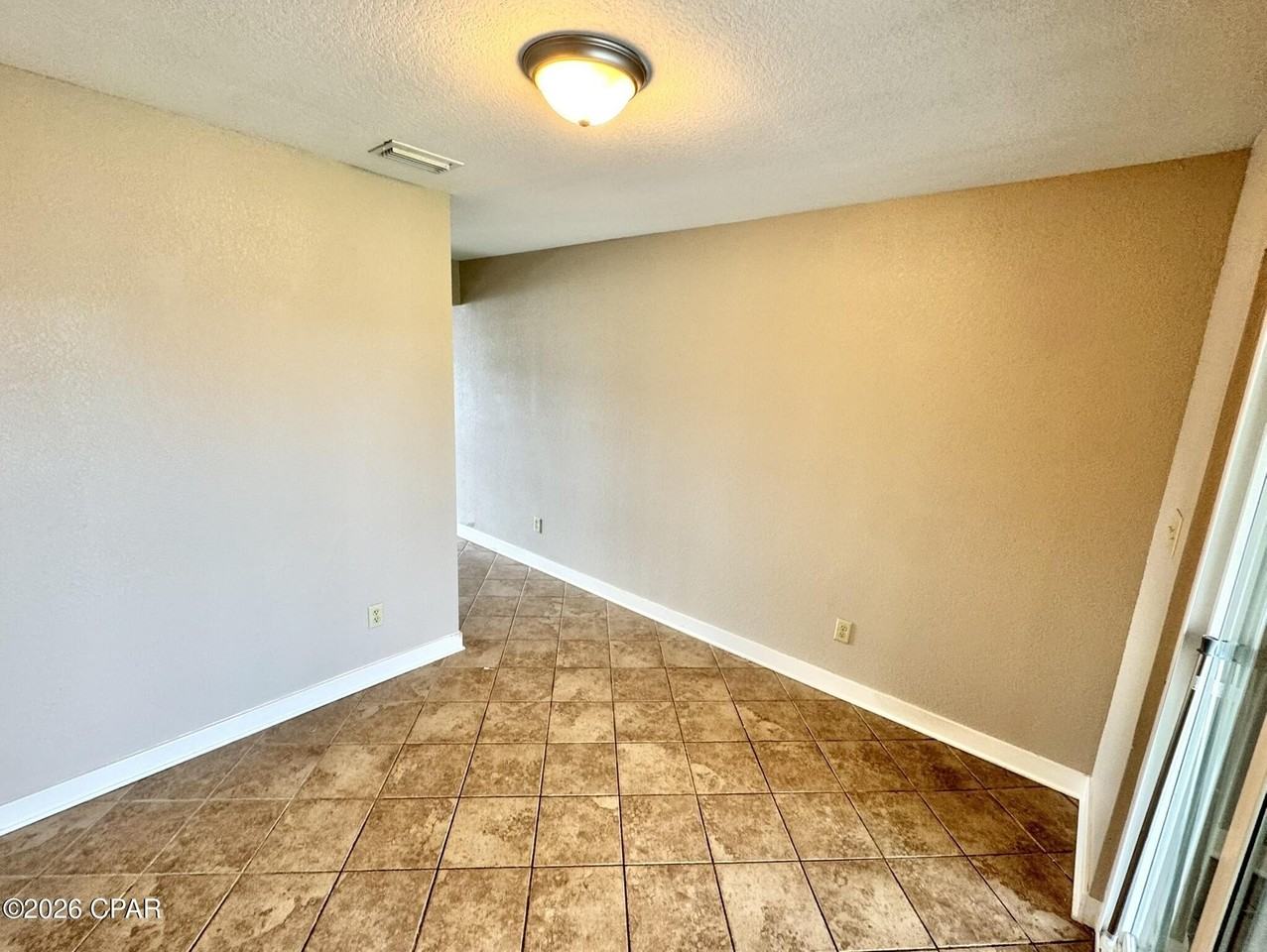 2523 Johnson Dr - Photo 5 of 26