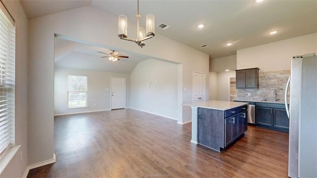 803 Meadow Brook Dr - Photo 6 of 29