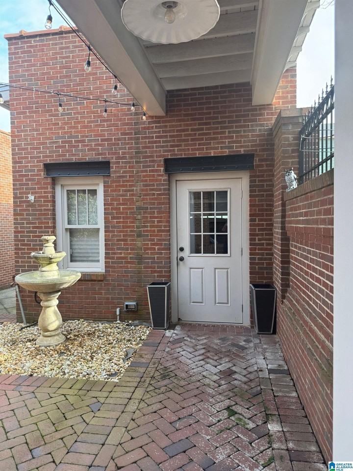 616 Preserve Pkwy - Photo 5 of 14