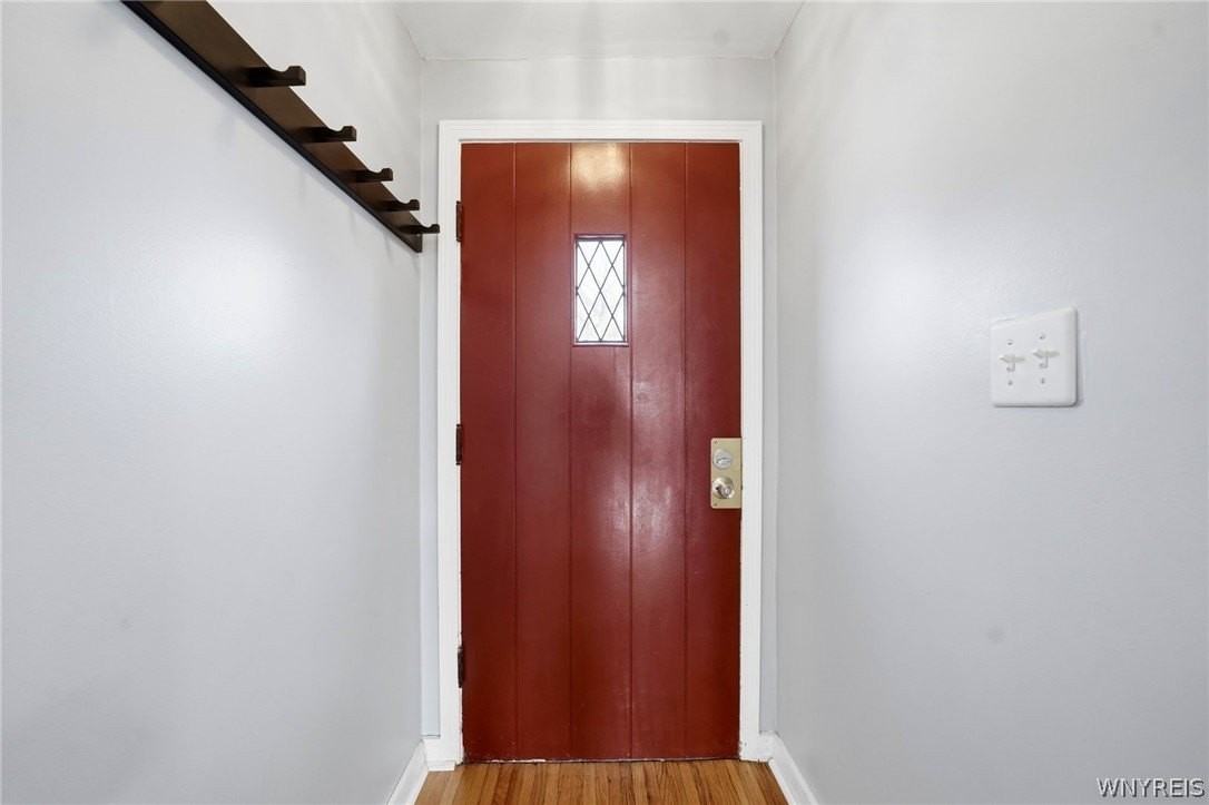 38 Harvest Ave - Photo 5 of 40