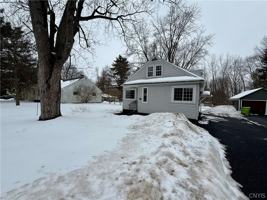 featured image of 6 Curtis Ave