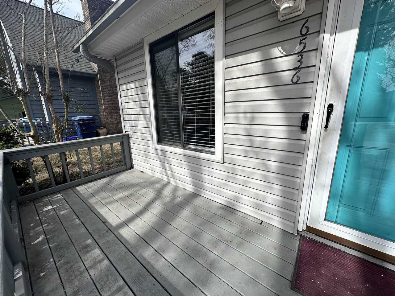 6536 Valene Ct - Photo 3 of 28