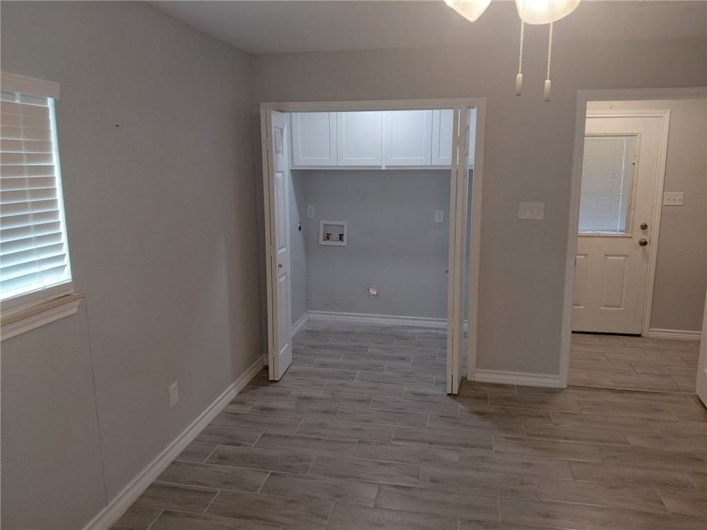 4206 Harry St - Photo 3 of 10