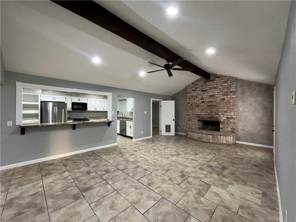 4123 Crenshaw Dr - Photo 7 of 33