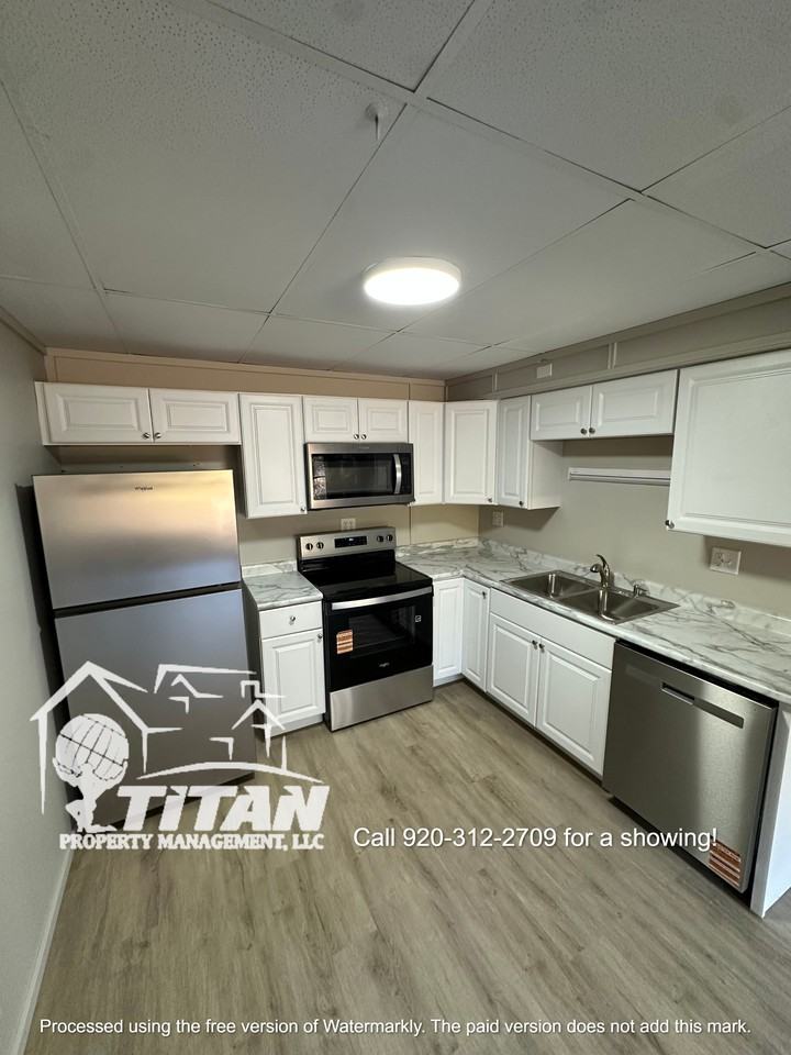 1101 Moreland Street - Photo 4 of 24