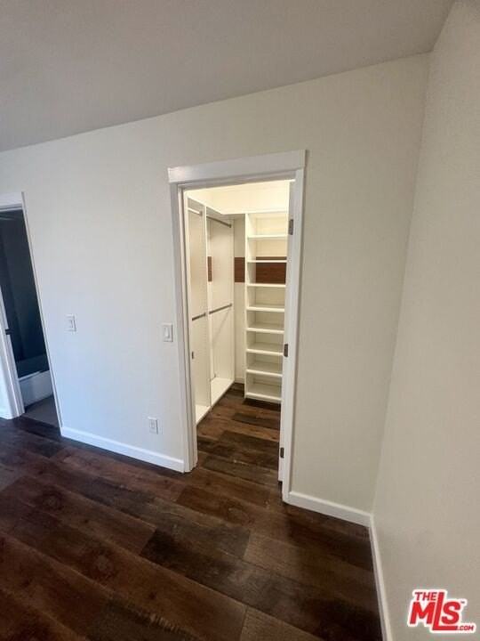 900 E Lomita Ave - Photo 5 of 17