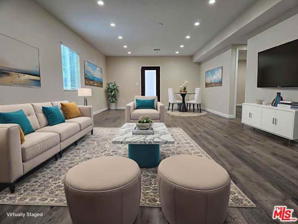 5062 Topanga Canyon Blvd - Photo 7 of 18