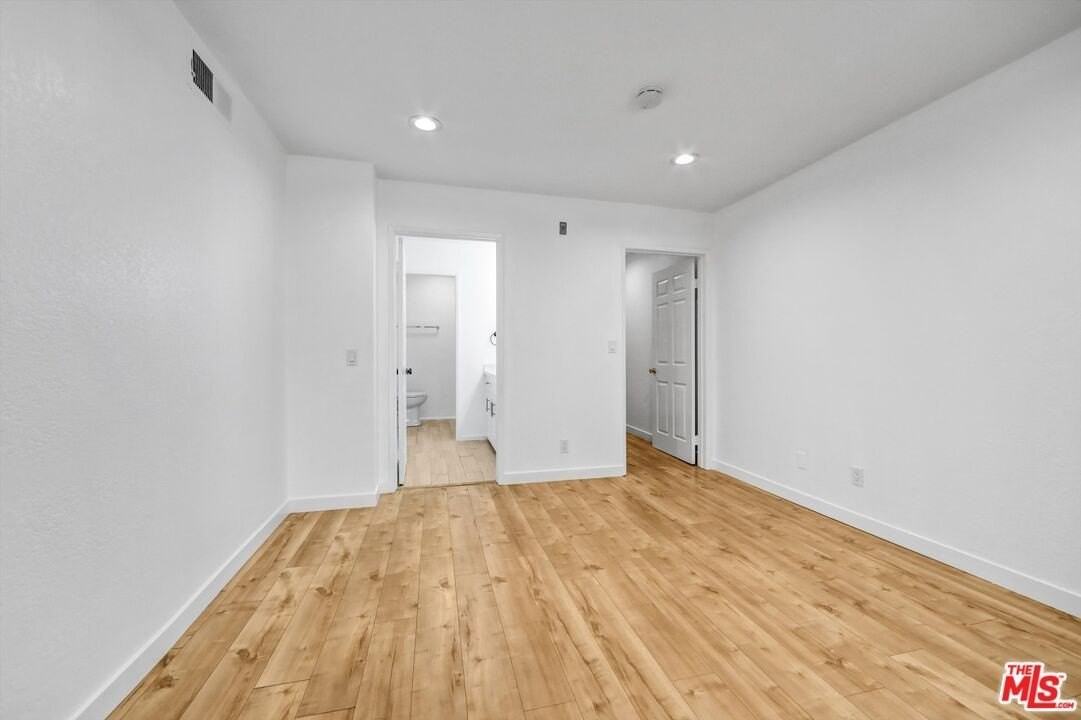 1355 N Sierra Bonita Ave Apt 406 #406 - Photo 6 of 15