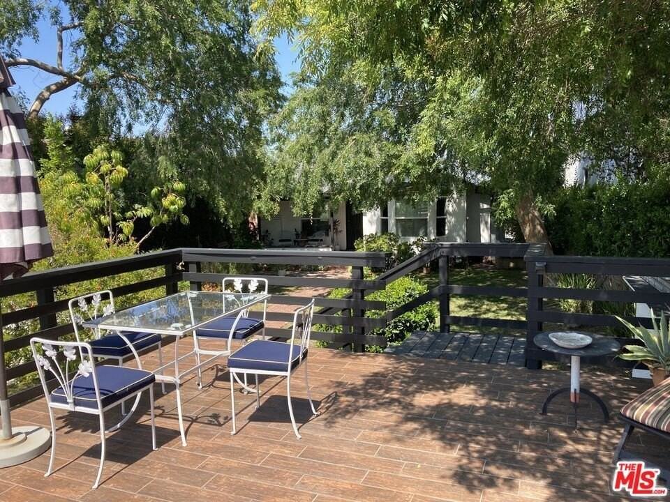 2035 Park Dr - Photo 3 of 28