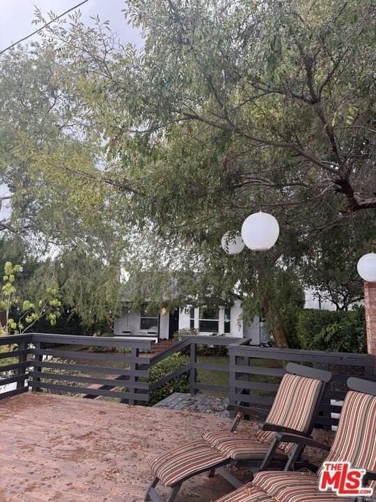 2035 Park Dr - Photo 4 of 28