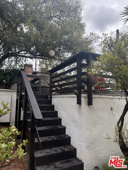 2035 Park Dr - Photo 5 of 28