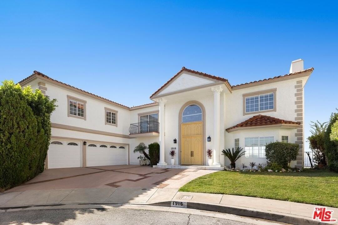 1916 Rams Horn Ct - Photo 2 of 25