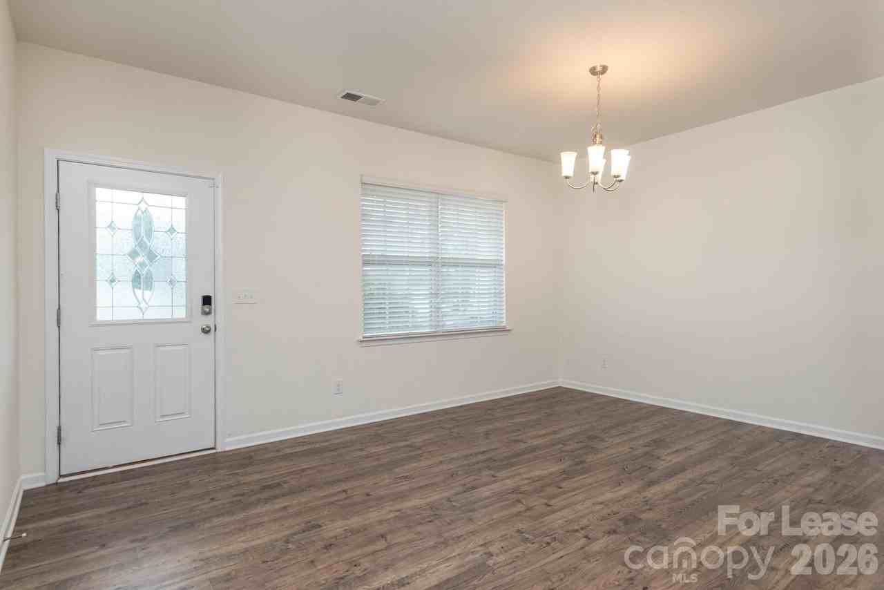 180 King William Dr - Photo 2 of 24